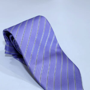 Corbata y pañuelo de color morado VARIOS