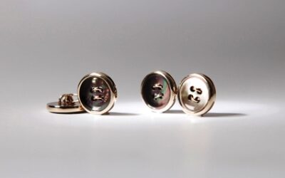 Gemelos y relojes para bodas: complementos para alcanzar la excelencia