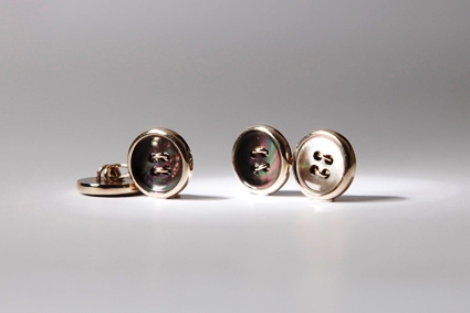 Gemelos y relojes para bodas: complementos para alcanzar la excelencia